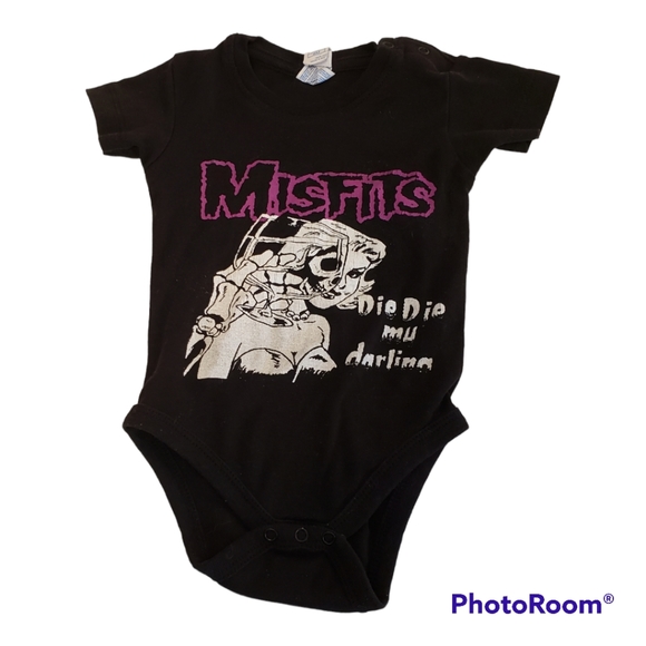 Misfits Onsie - Picture 2 of 3